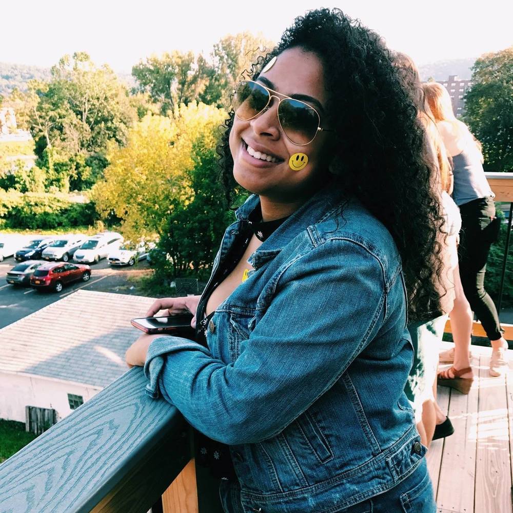 Meet your Posher, Lauren